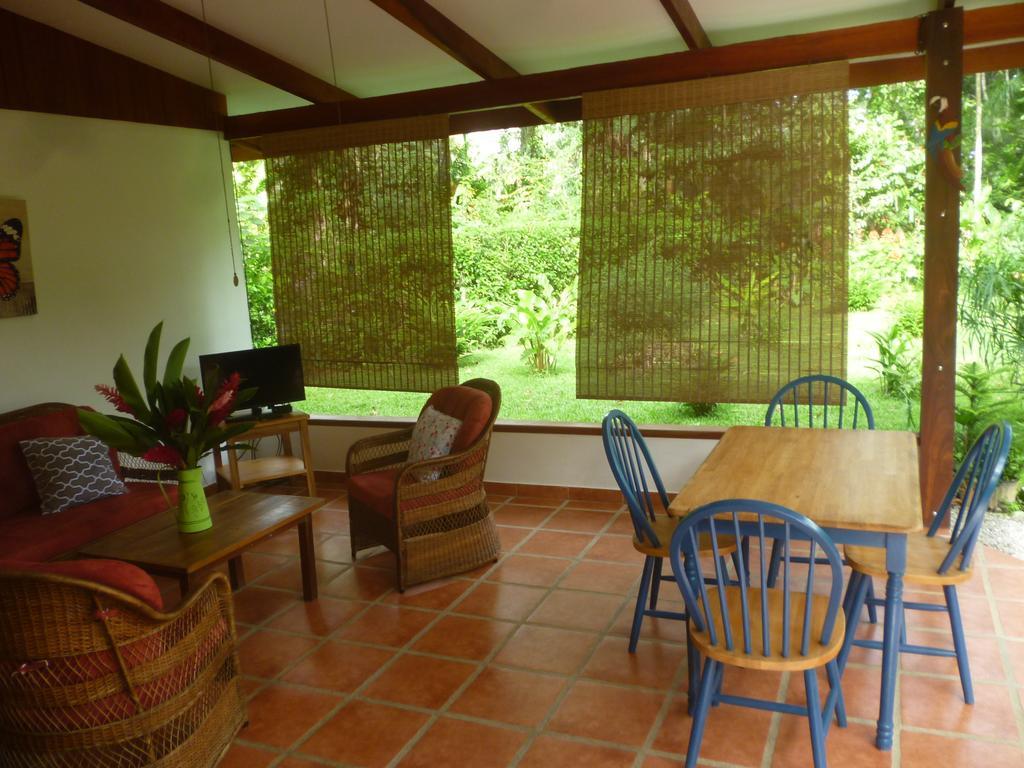 Los Delfines Lodge Puerto Viejo de Talamanca Rum bild